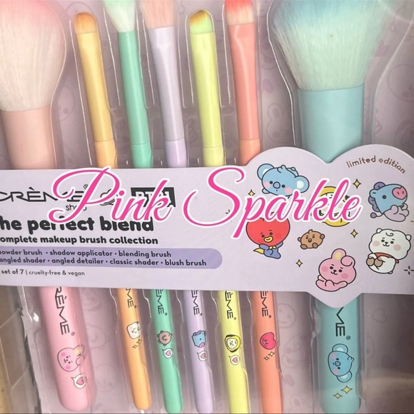 New BT21 the perfect blend complete makeup brush collection - Picture 3 of 10